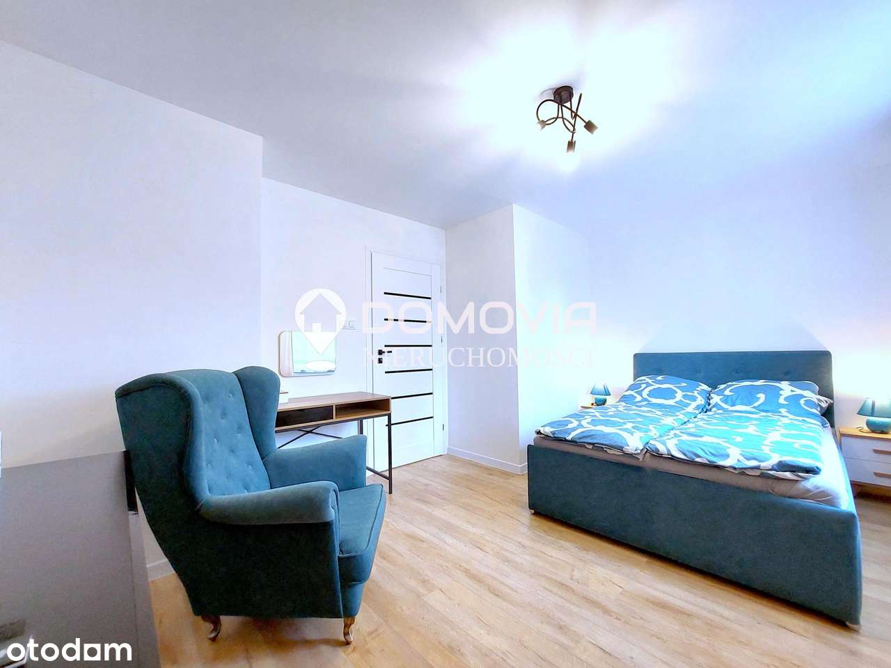 Dwupoziomowe mieszkanie niedaleko Starówki-9