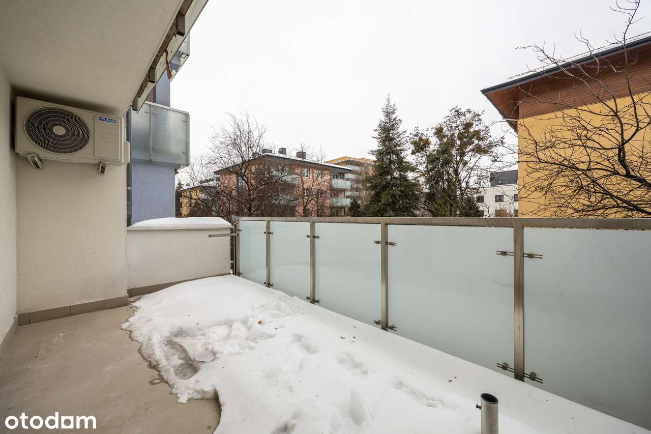 Słoneczne mieszkanie z dużym tarasem na Bielanach – potencjał 3 pokoi-10