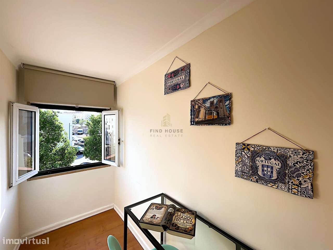 Apartamento T3 Duplex totalmente remodelado na zona histórica da Ajuda-18