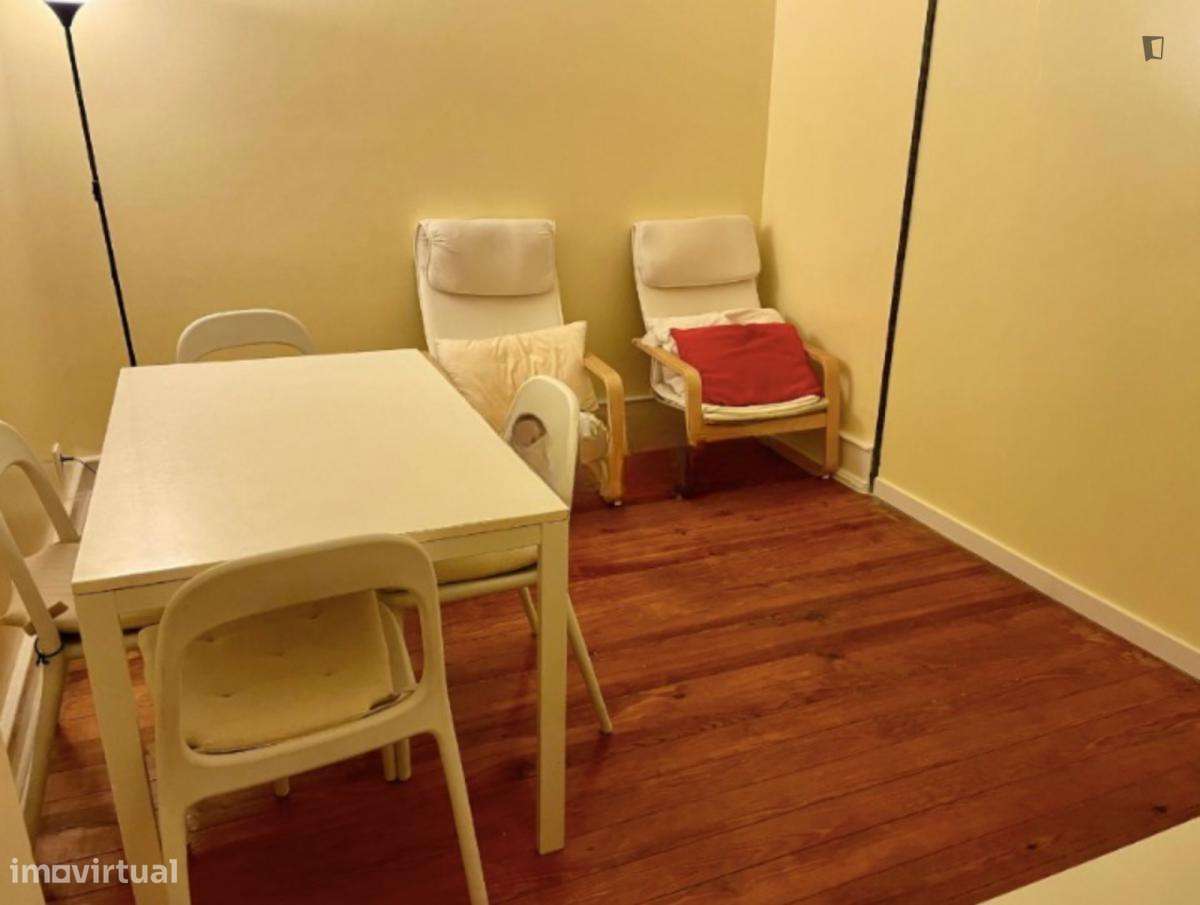 Quarto - localizado em Arroios Lisbon - Grande imagem: 5/10