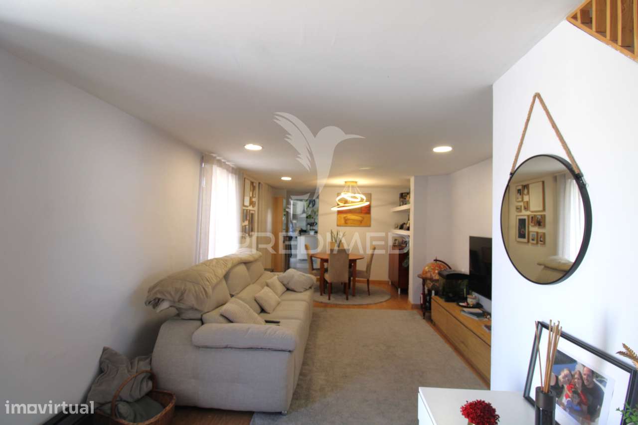 Moradia T3 com espaço exterior na Areosa, Porto - Grande imagem: 4/36