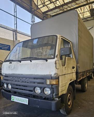 TOYOTA DYNA - 1