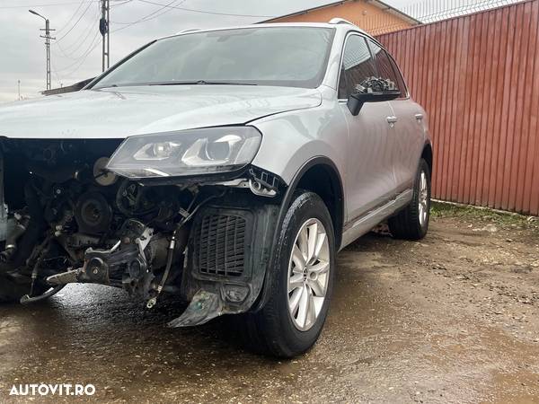 Volkswagen Touareg 3.0 V6 TDI DPF Tipt. Mountain - 6