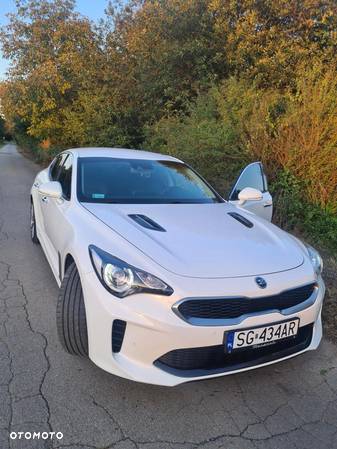 Kia Stinger - 2