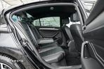 Volkswagen Passat 2.0 TSI Elegance DSG - 22