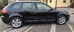 Audi A3 1.6 Ambiente - 8