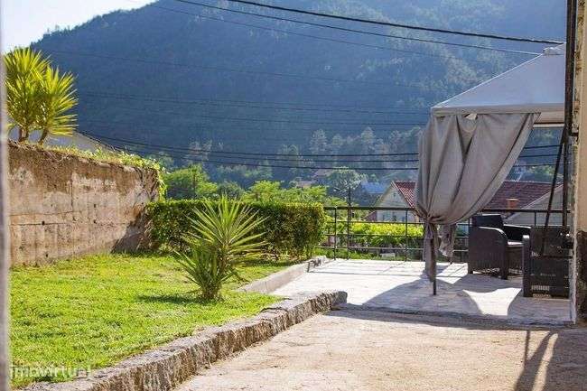 Moradia T5 à venda em Terras de Bouro - Vilar da Veiga - Grande imagem: 2/32