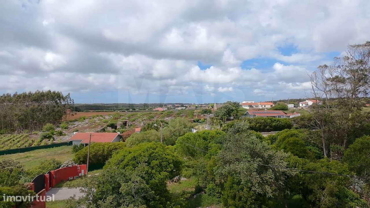 2 Terrenos Confinantes  "Construção de Moradias Isoladas ou Ge...-17
