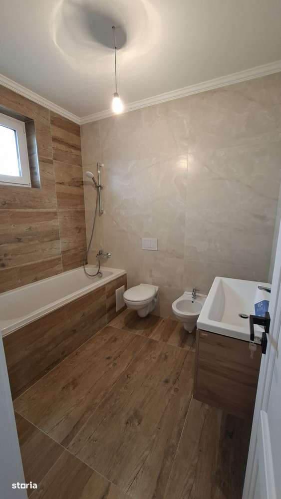 Casa cu 4 camere, intabulata, Iasi-12