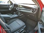 Alfa Romeo Stelvio - 15