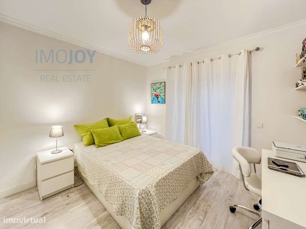 Simpático Apartamento T2 para Venda em Alvide-9