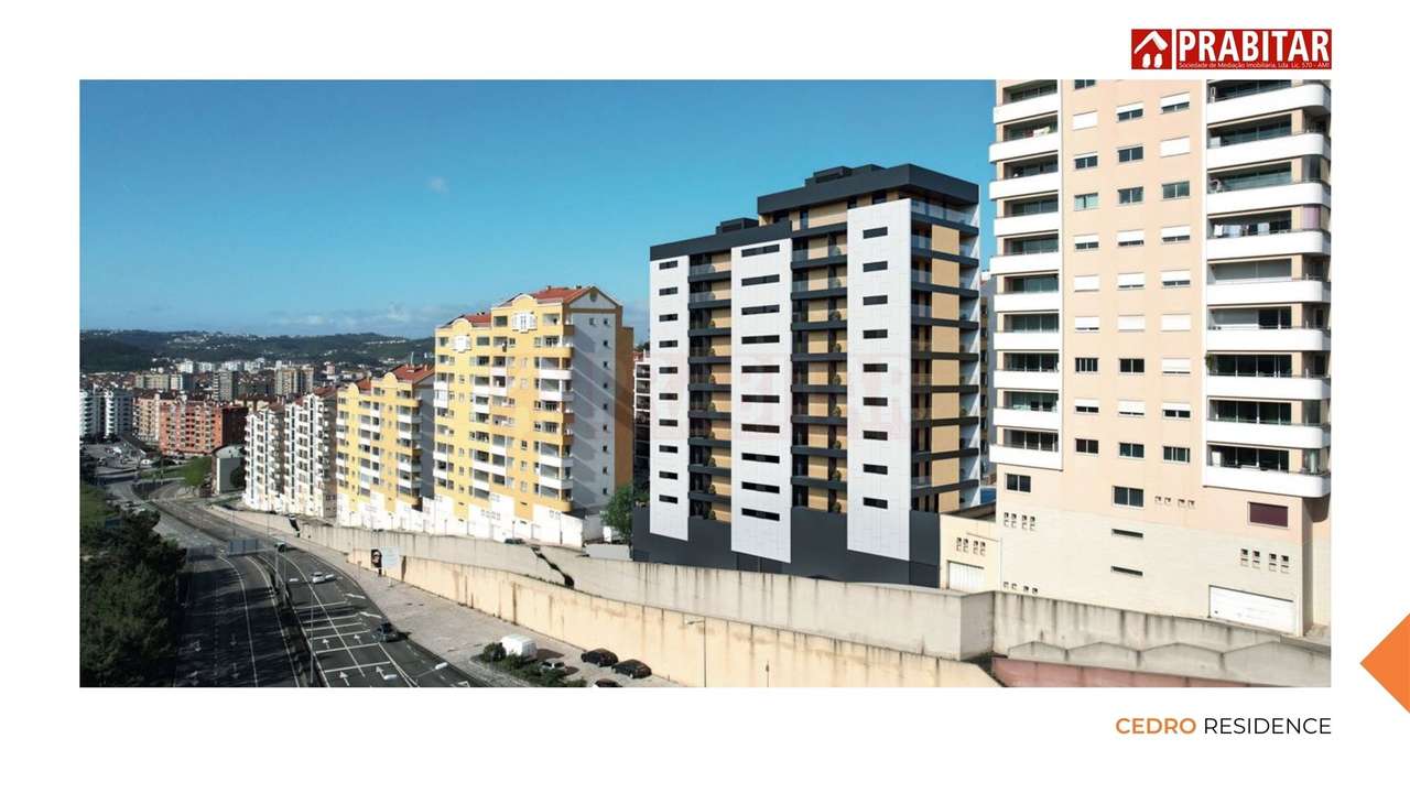 APARTAMENTO T4 DUPLEX NOVO COM TERRAÇO NA COBERTURA À SOLUM - CEDRO RE-19