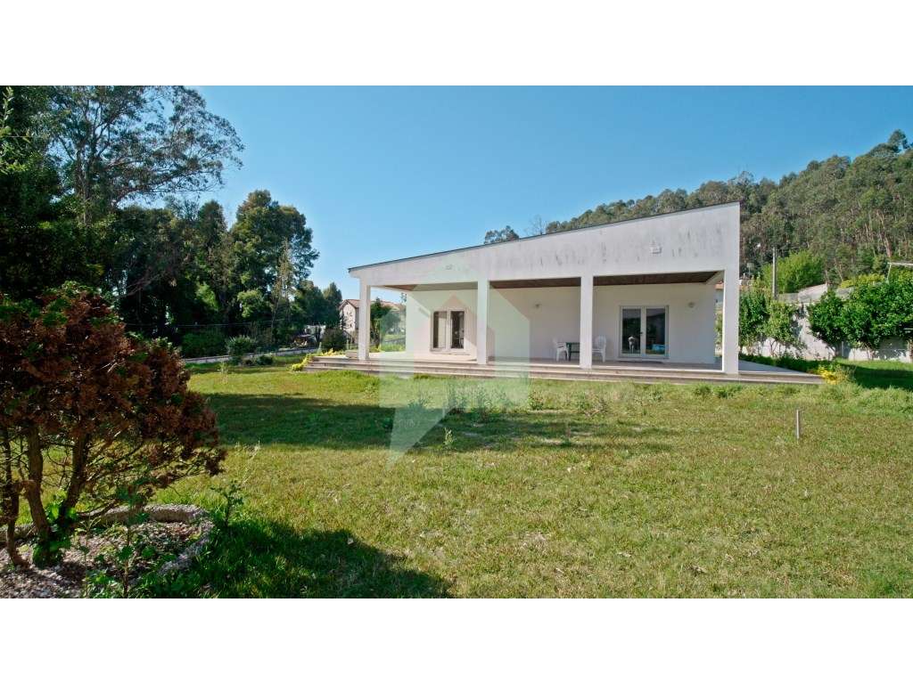 Moradia térrea V5 em Mariz Barcelos - Grande imagem: 4/44