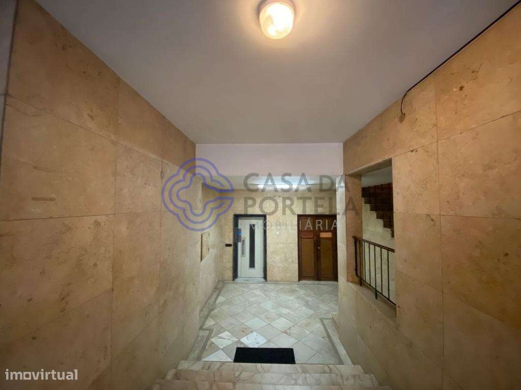 Armazém 300 m2 - Rua da Fábrica - Cave/Sub-cave - Porto - Grande imagem: 5/29