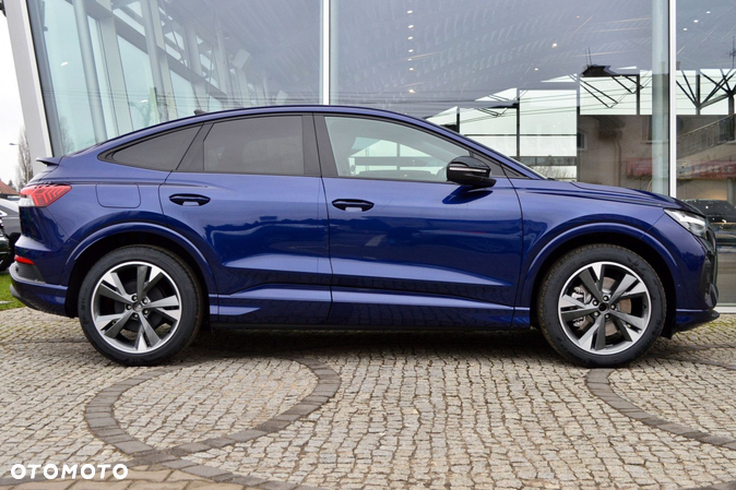 Audi Q4 Sportback - 16