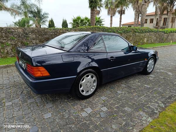 Mercedes-Benz SL 280 Standard - 12