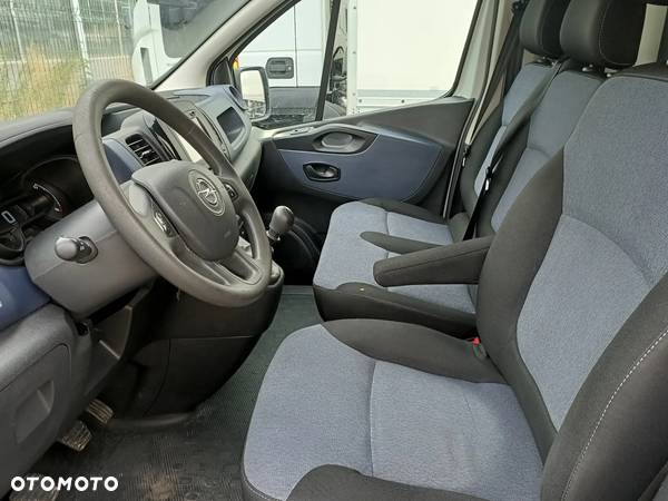 Opel Vivaro Mroźnia Lodownia FRC - 17