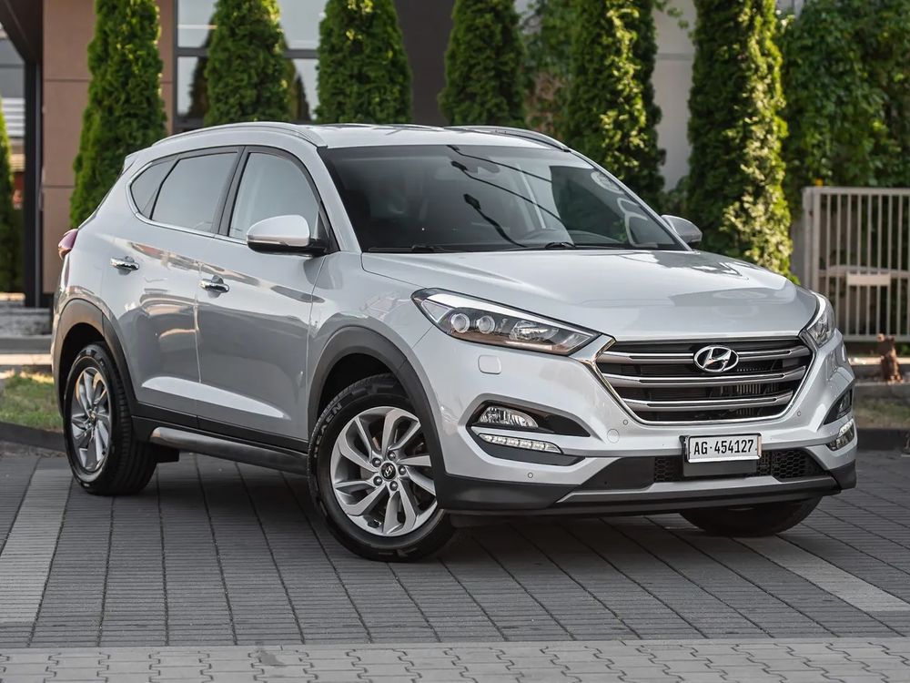 Hyundai Tucson III (2015-2020) blue 2.0 CRDi 4WD Premium 2016