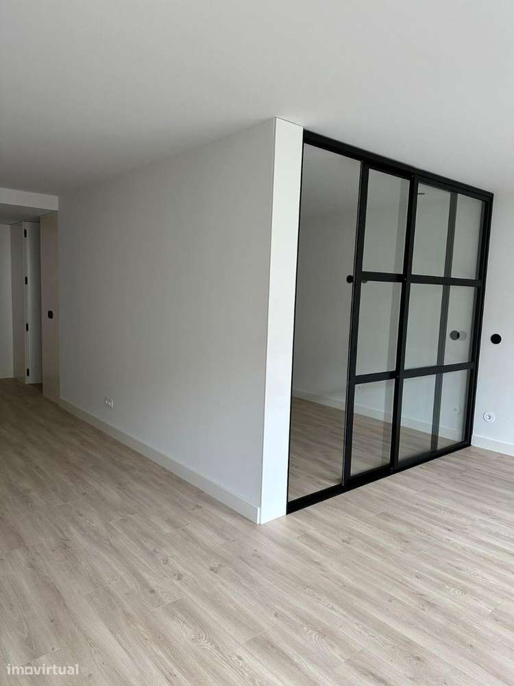 Apartamento T1 Braga - Grande imagem: 5/17
