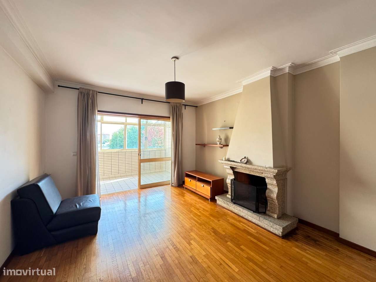 Apartamento T2 no Centro de Arcozelo - Grande imagem: 4/14