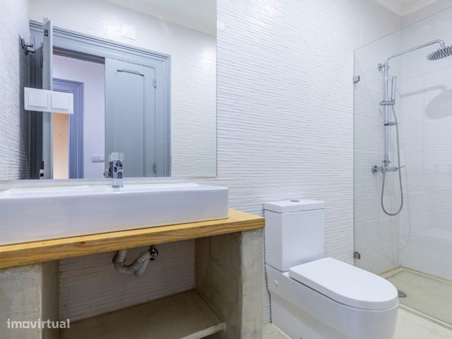 Apartamento T3 totalmente remodelado em Alvalade - Lisboa-27