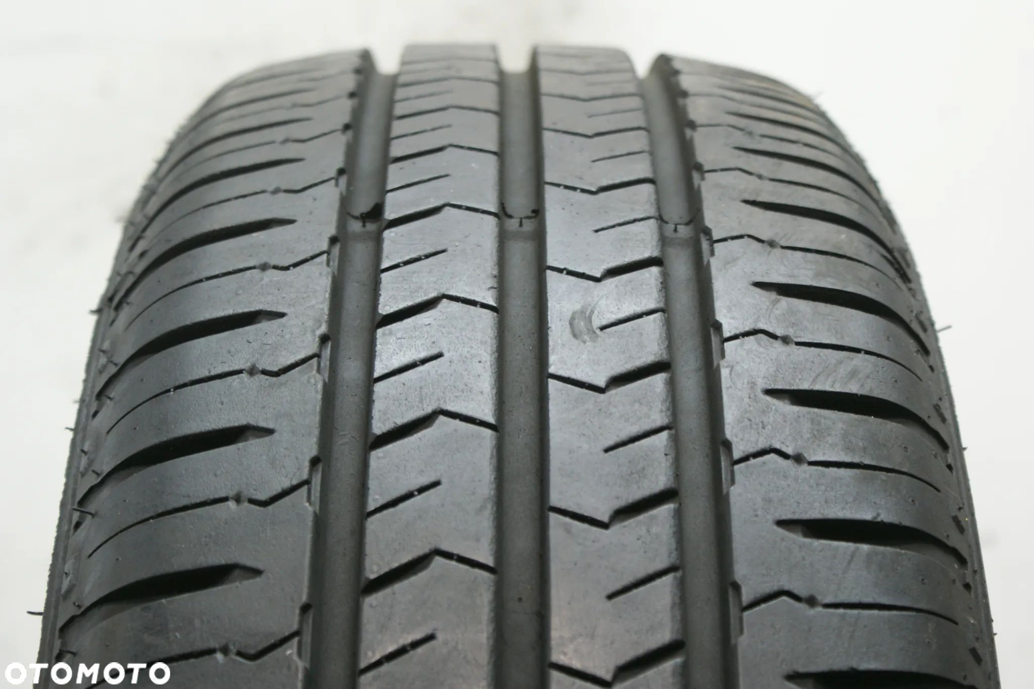 225/70R15C NEXEN ROADIAN CT8 , 8,8mm 2020r - 1