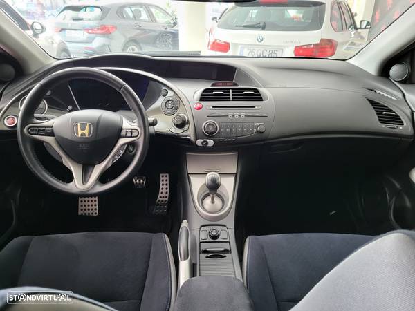 Honda Civic 2.2 i-CTDi Executive - 13