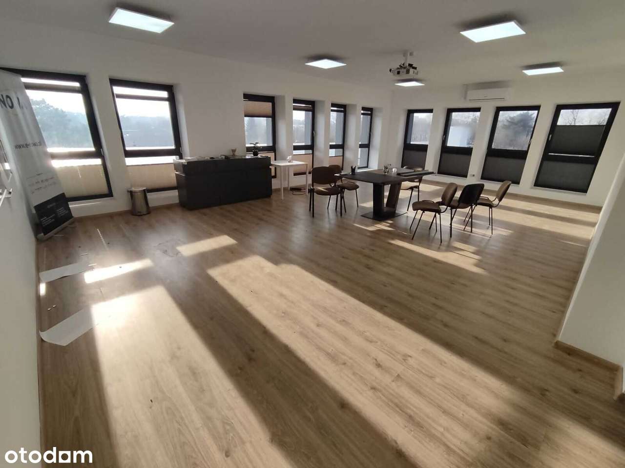 TANIA oferta przetargowa – magazyn Sosnowiec!-5