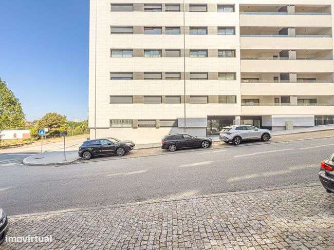 Apartamento T3 à venda em Vila Nova de Gaia - Oliveira do Douro - Grande imagem: 4/27