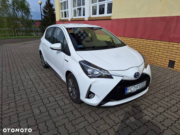 Toyota Yaris Hybrid 1.5 VVT-i Selection - 2