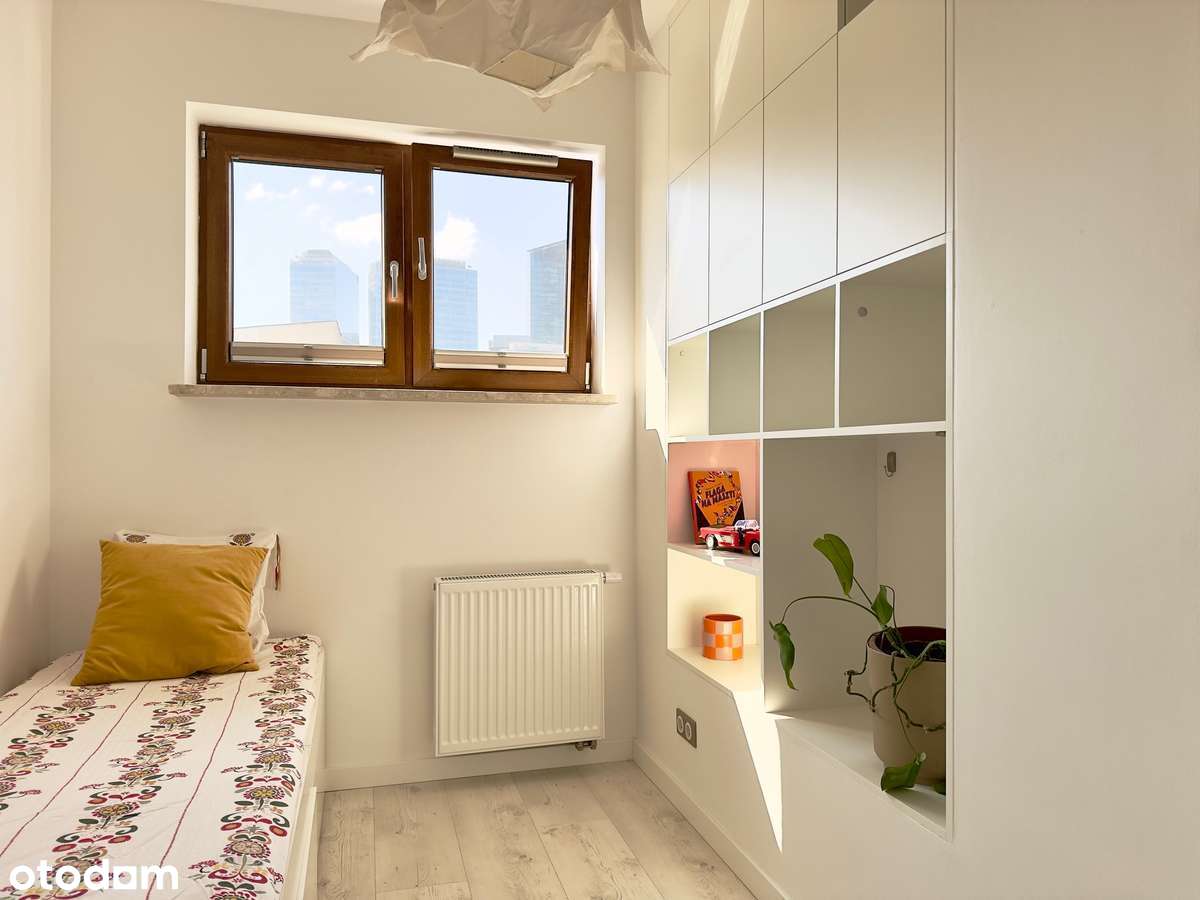 4-pokojowe mieszkanie z wyjątkowym tarasem w Centrum!-7