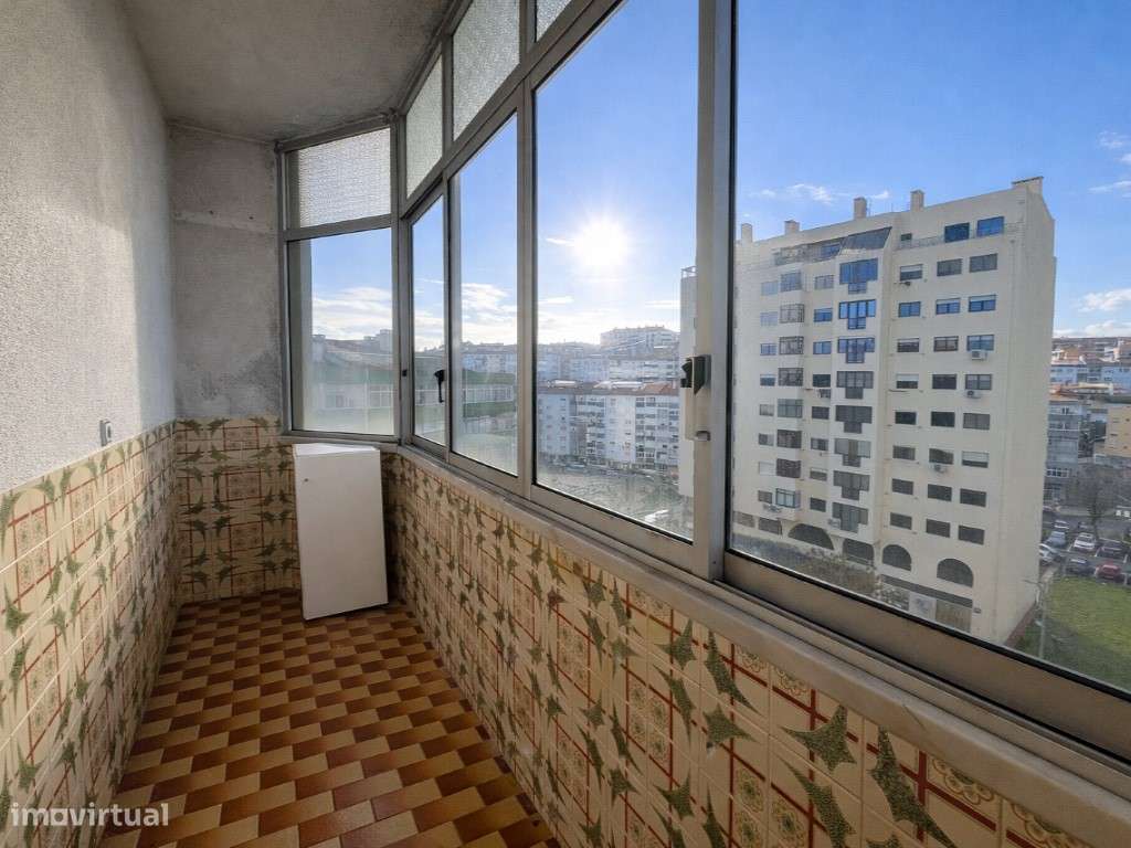 Apartamento T3 com Marquises-5