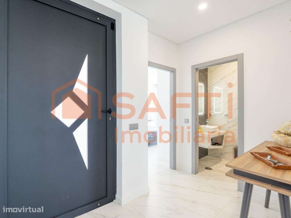 Moradia à venda em Pêra-11