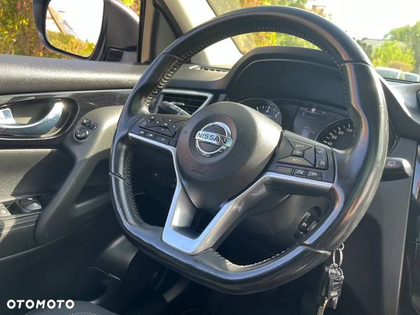 Nissan Qashqai 1.6 DIG-T Tekna - 13