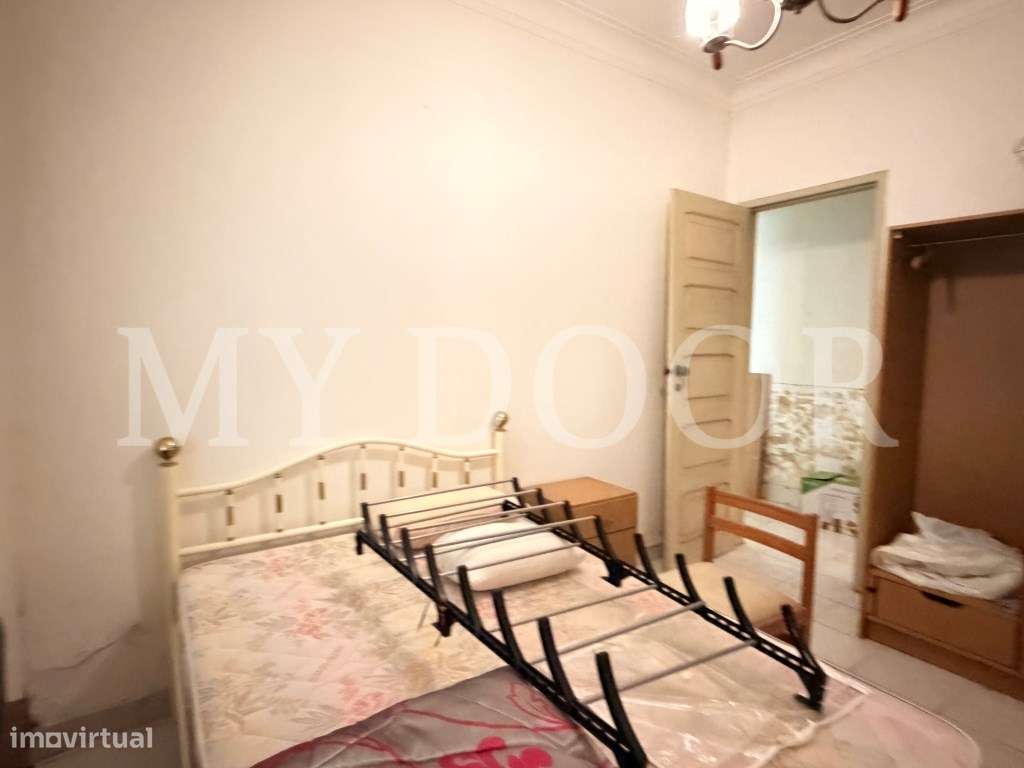 Apartamento T2 - Moscavide - Obras Totais - RCH c/ Terraço-24