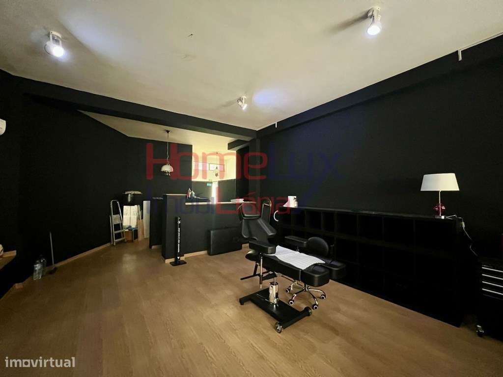 Loja Comercial em Campanhã - Grande imagem: 5/10