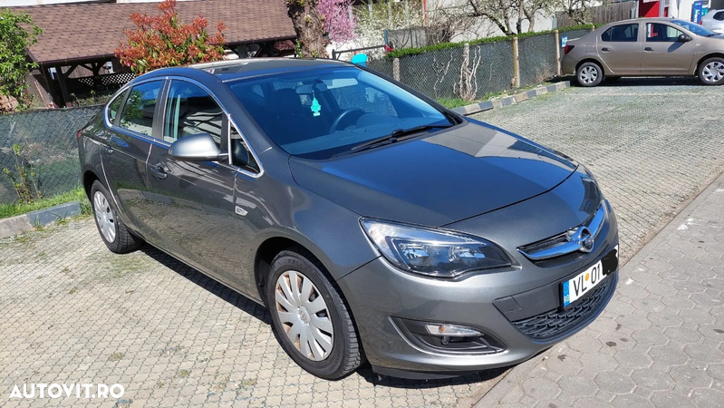 Opel Astra 1.4 ECOTEC Turbo Enjoy - 3