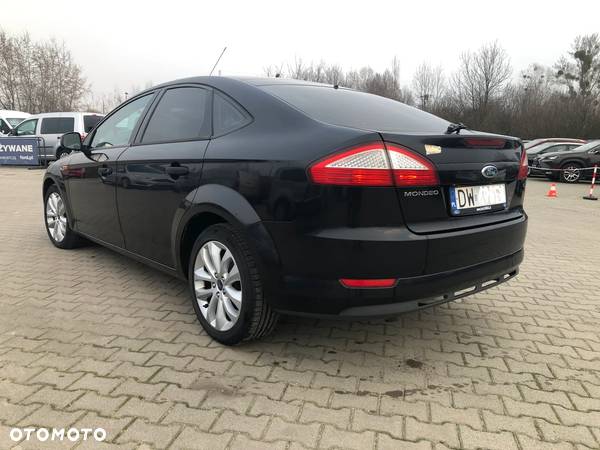 Ford Mondeo 2.0 TDCi Trend - 4