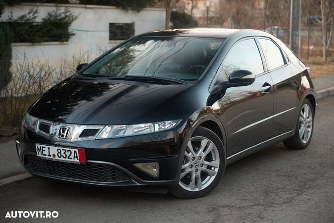 Honda Civic 1.8i Sport - 1