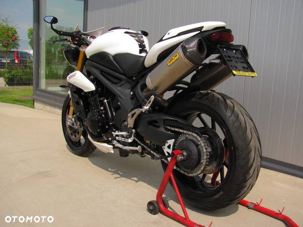 Triumph Speed Triple - 23