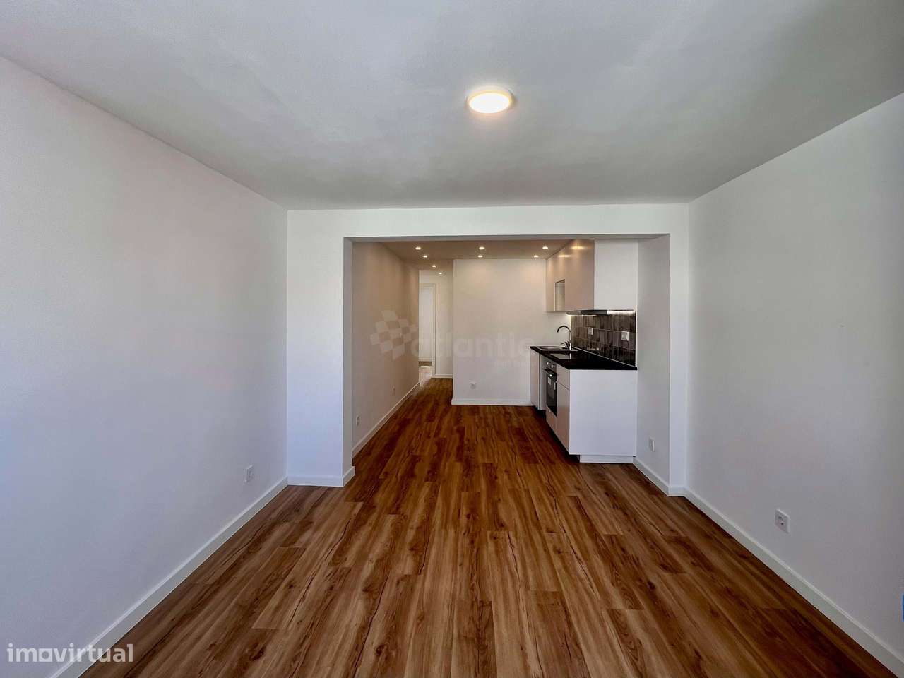 Apartamento T2 em São João da Talha - Grande imagem: 4/21