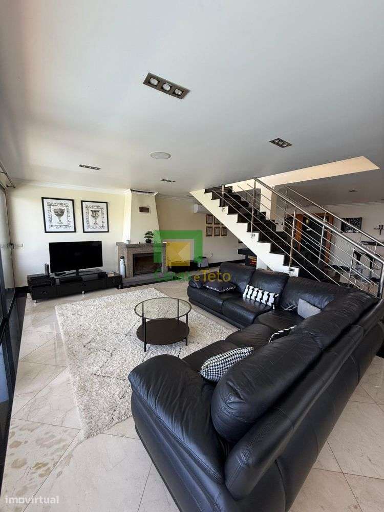 Moradia T3- Achadas da Cruz-31