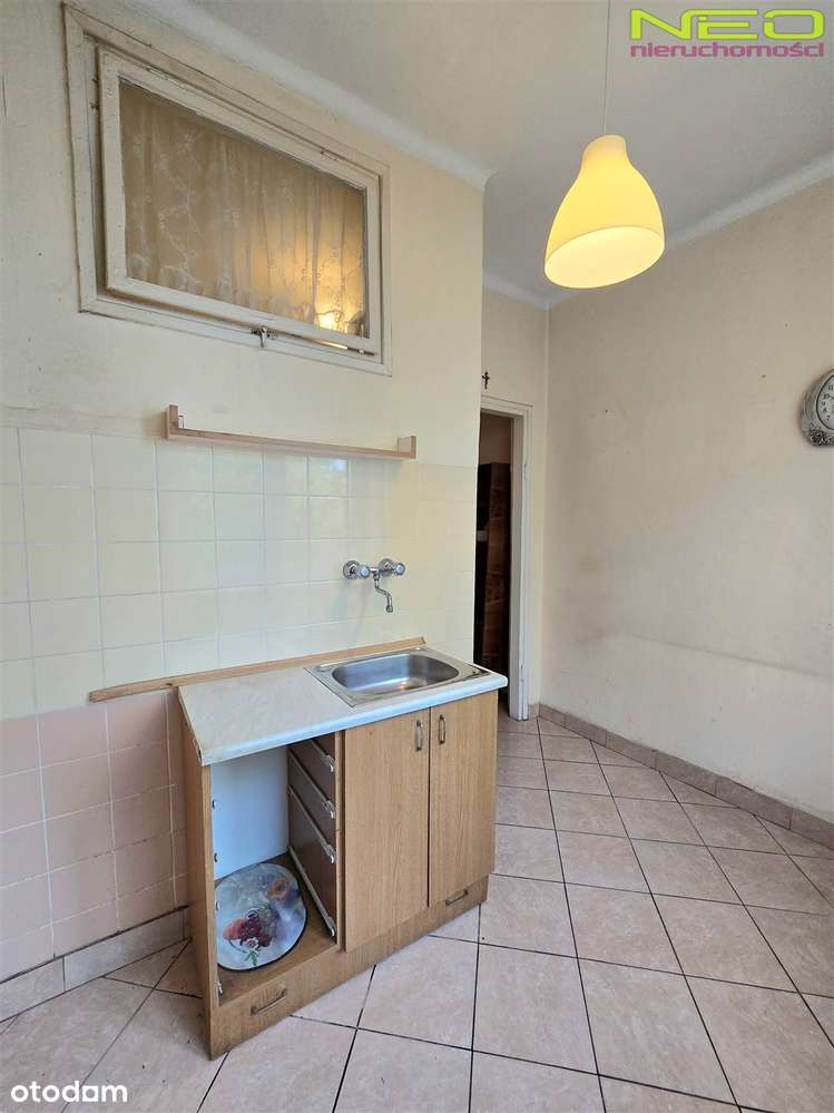 Jasna kawalerka z dużym balkonem - Pełny obrazek: 2/7