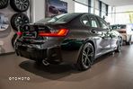 BMW Seria 3 320i - 5