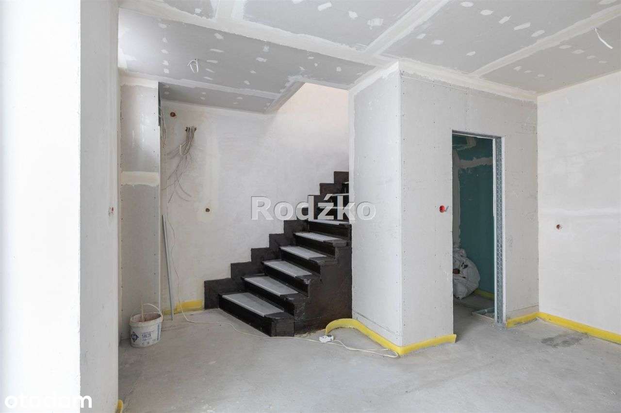 Dom w centrum miasta. - Pełny obrazek: 5/17