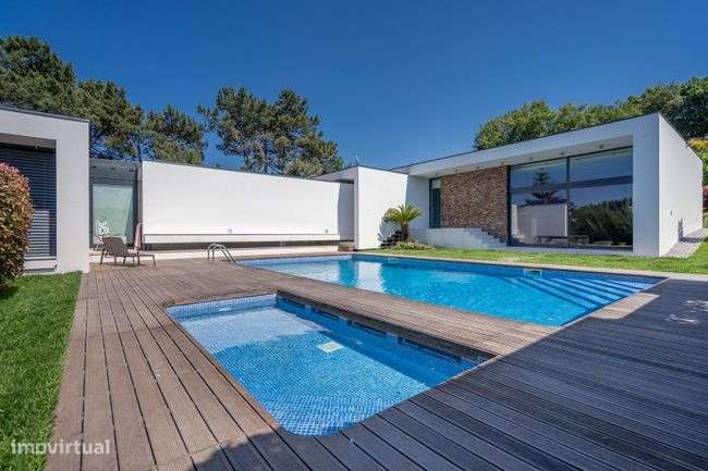 Moradia de Luxo para venda T4-36