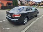 Toyota Avensis 1.8 Comfort - 2