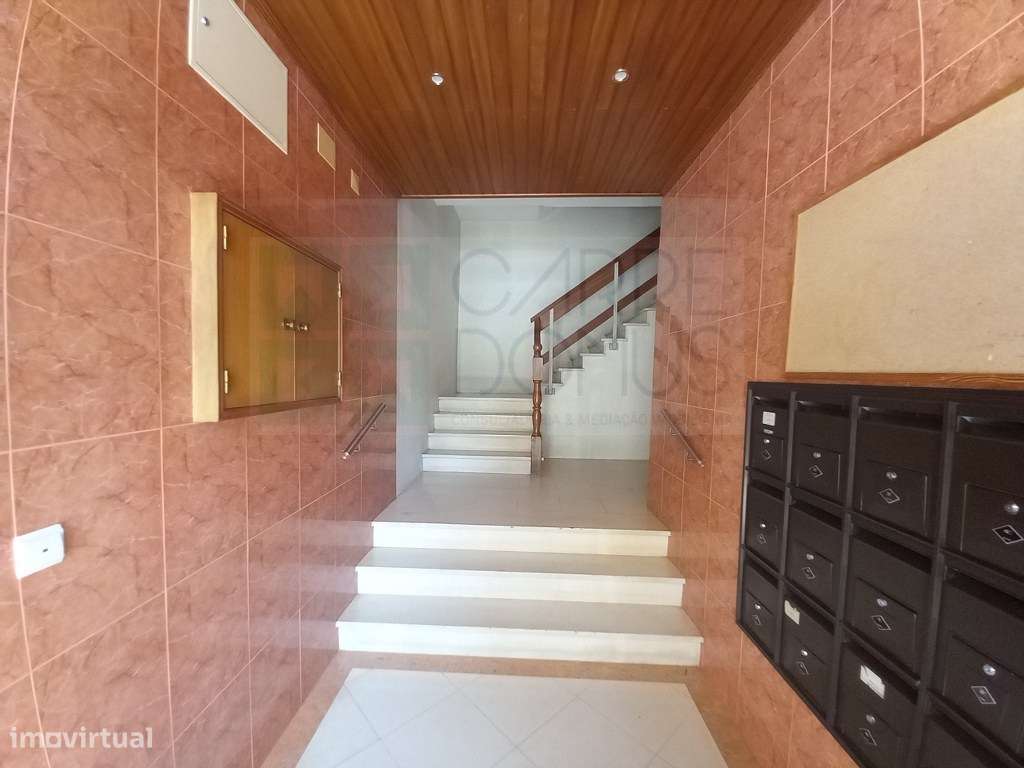 Apartamento T2 Renovado na Castanheira do Ribatejo - Grande imagem: 3/8