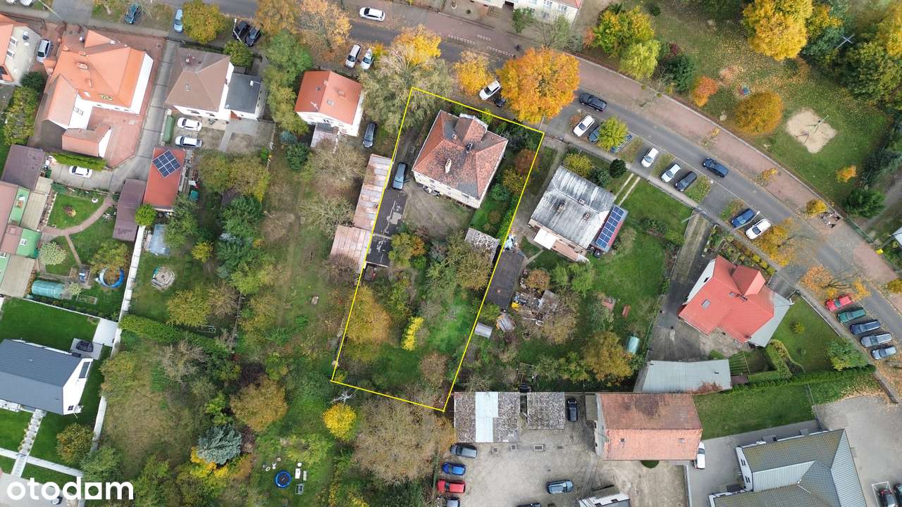 Willa miejska w doskonałej lokalizacji!-11