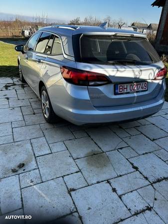 Opel Astra 1.6 CDTI DPF ecoFLEX Start/Stop Exklusiv - 4